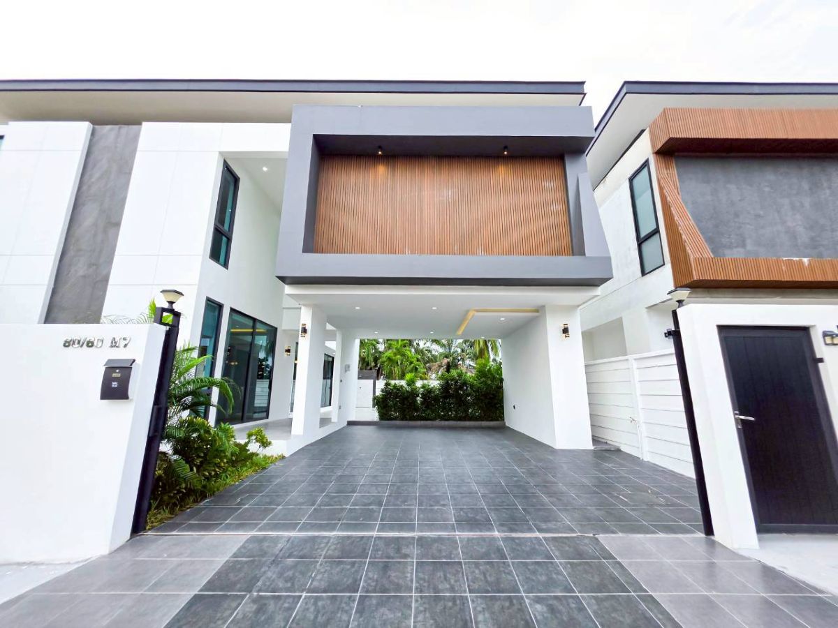 HS1421 – 3Bedrooms Pool Villa House for Sale in Ariya Village in Soi Siam Country Club