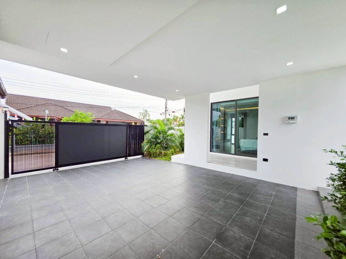HS1421 – 3Bedrooms Pool Villa House for Sale in Ariya Village in Soi Siam Country Club
