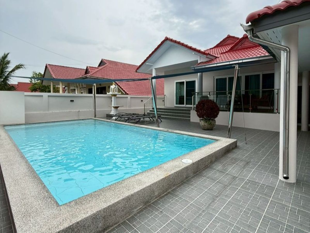 1 HS1446 – 3Bedrooms Pool Villa House for Sale in Royal Prestige Village in Soi Siam Country Club