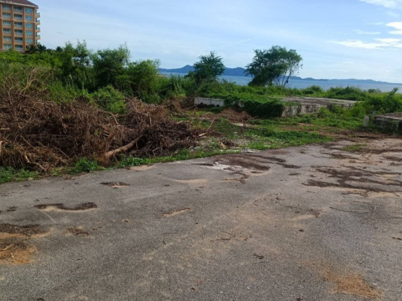 LS0063 – Land for Sale in Na Jomtien