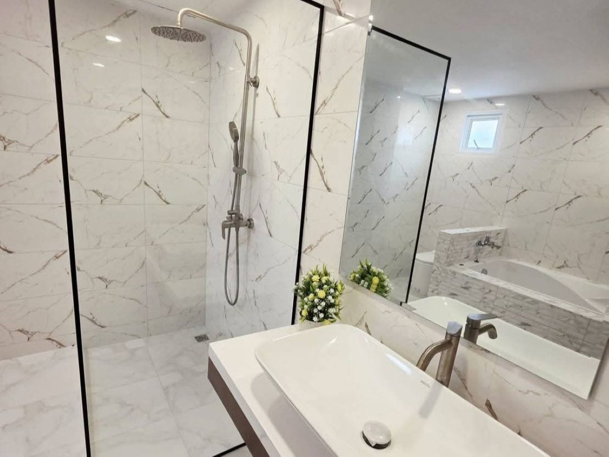 HS1437 – 4Bedrooms Pool Villa for Sale in Srisuk Village in NongKrabok