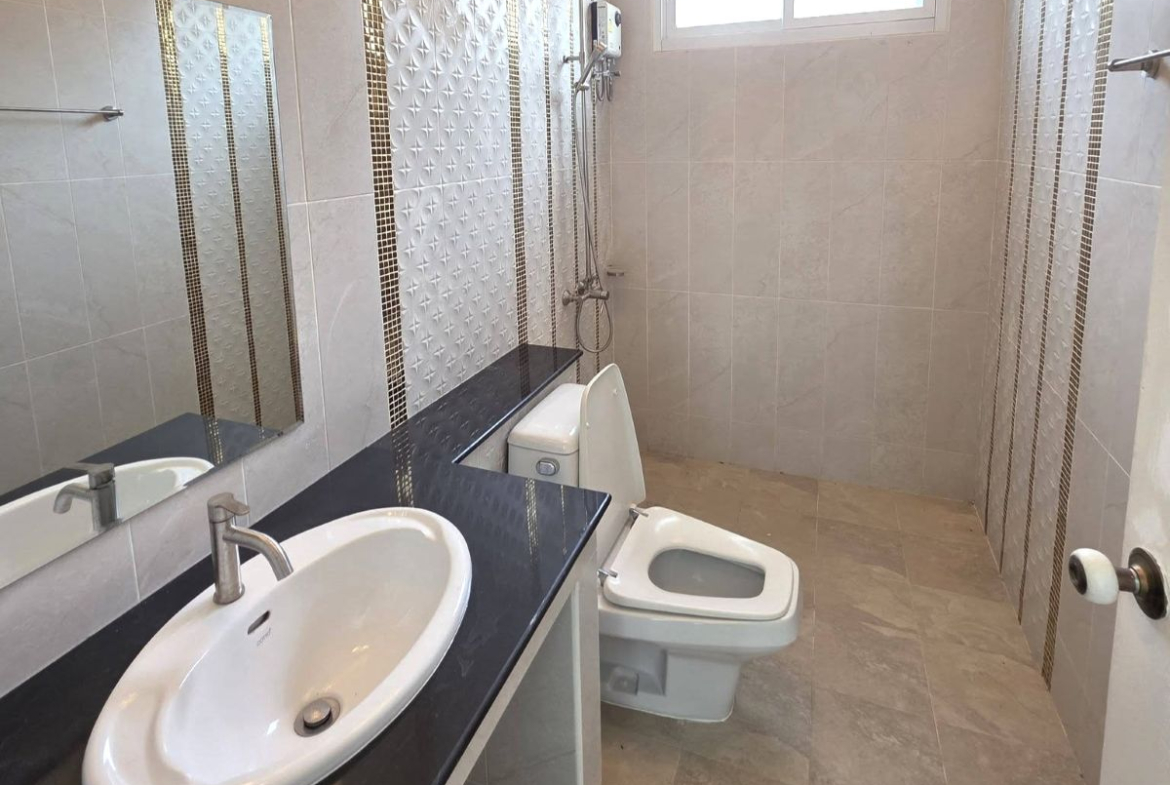 HS1445 – 7Bedrooms Pool Villa for Sale in Bang Saray