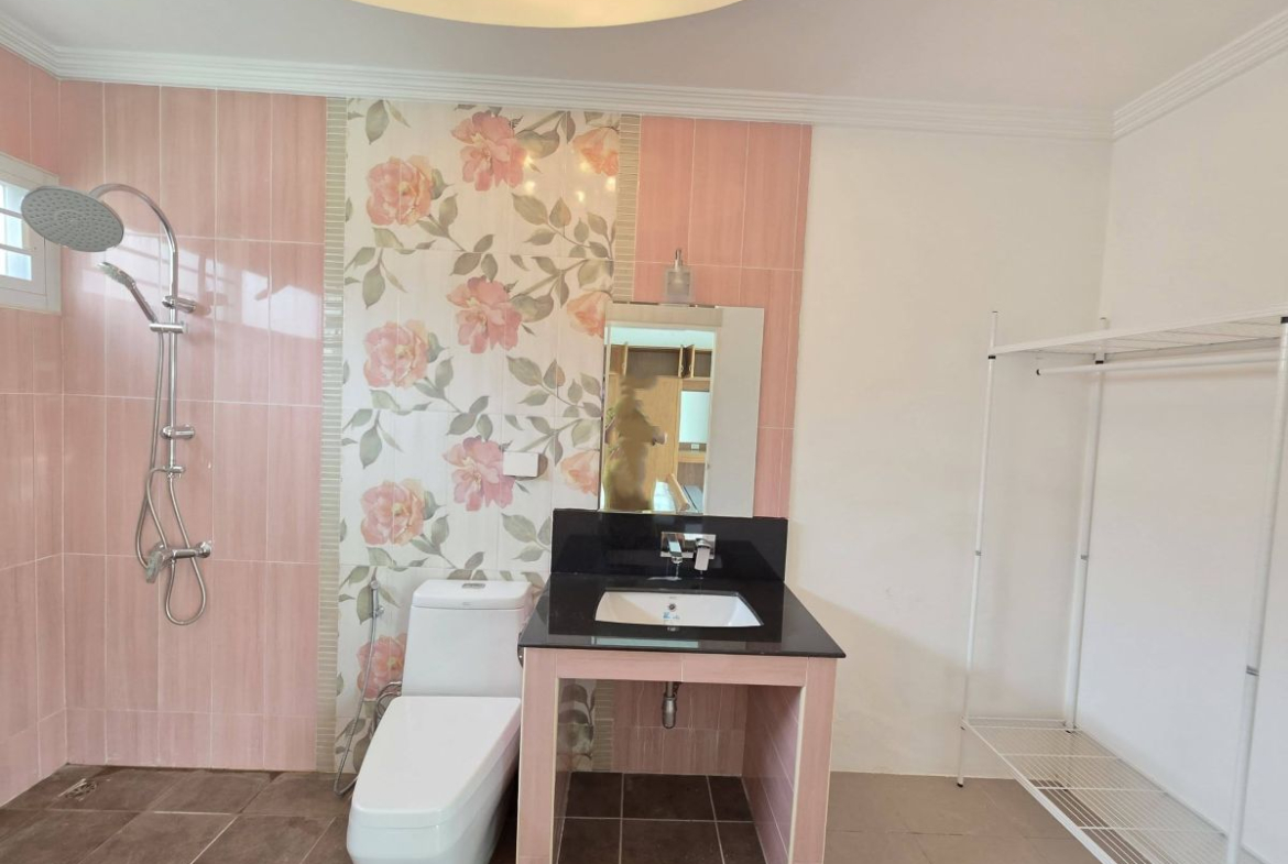 HS1445 – 7Bedrooms Pool Villa for Sale in Bang Saray