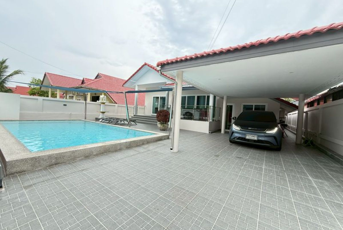 HS1446 – 3Bedrooms Pool Villa House for Sale in Royal Prestige Village in Soi Siam Country Club