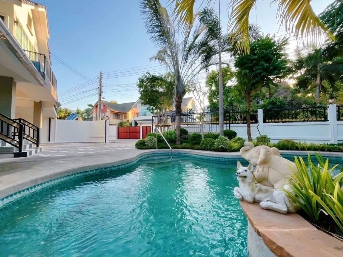 2 HS1448 – 5Bedrooms 2-Storey Pool Villa House for Sale in Central Park 4/2 in Toongklom-Talman