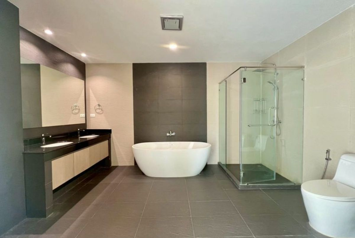 CS0973 – 4Bedrooms Condominium for Sale in Gardenia Pattaya in Jomtien