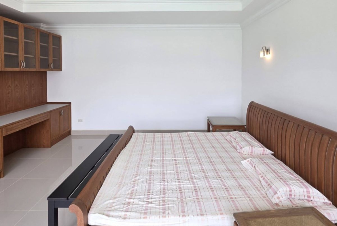 HS1445 – 7Bedrooms Pool Villa for Sale in Bang Saray