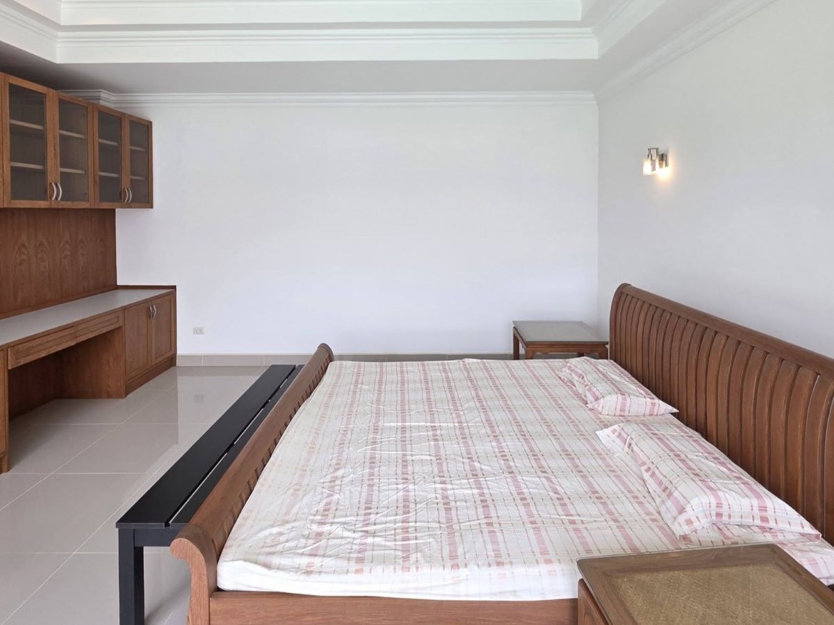 HS1445 – 7Bedrooms Pool Villa for Sale in Bang Saray
