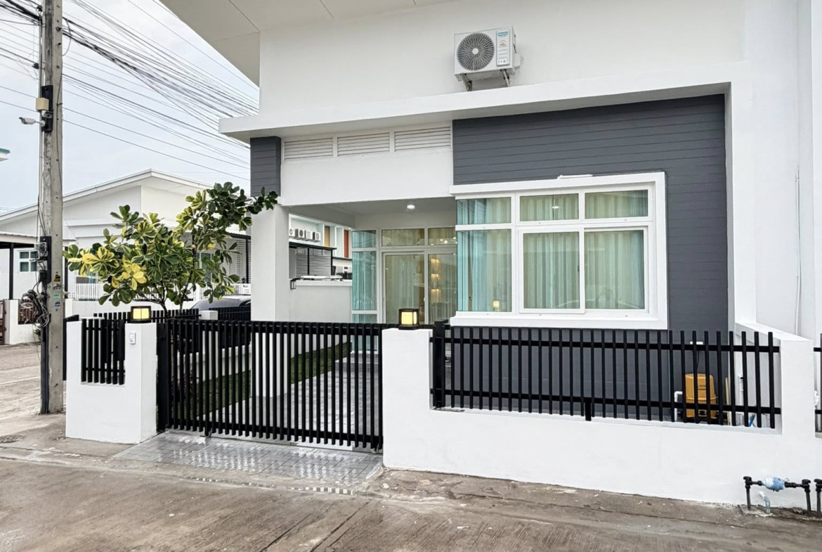 TS0172 – 2Bedrooms Townhouse for Sale in The Grand Townhouse in Noen Plub Wan