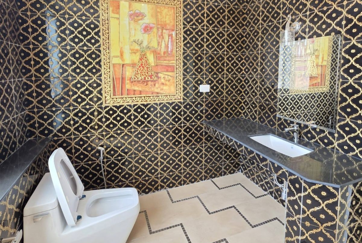 HS1445 – 7Bedrooms Pool Villa for Sale in Bang Saray