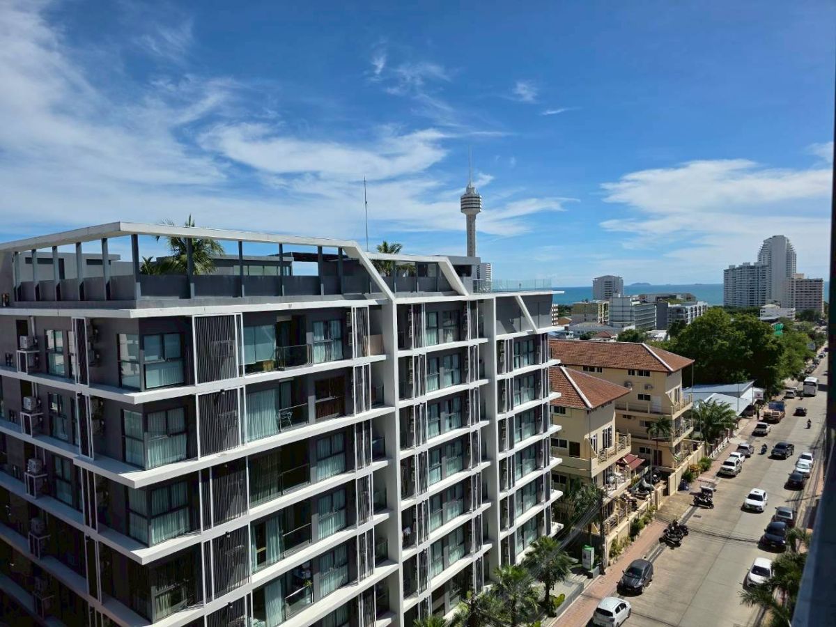 CS0966 – 3Bedrooms Condominium for Sale in Tropicana Condo in Pratamnak 6