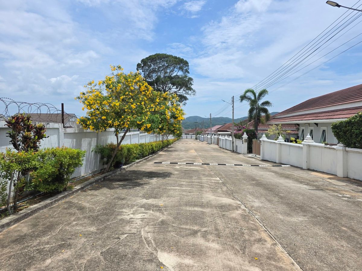 HS1445 – 7Bedrooms Pool Villa for Sale in Bang Saray