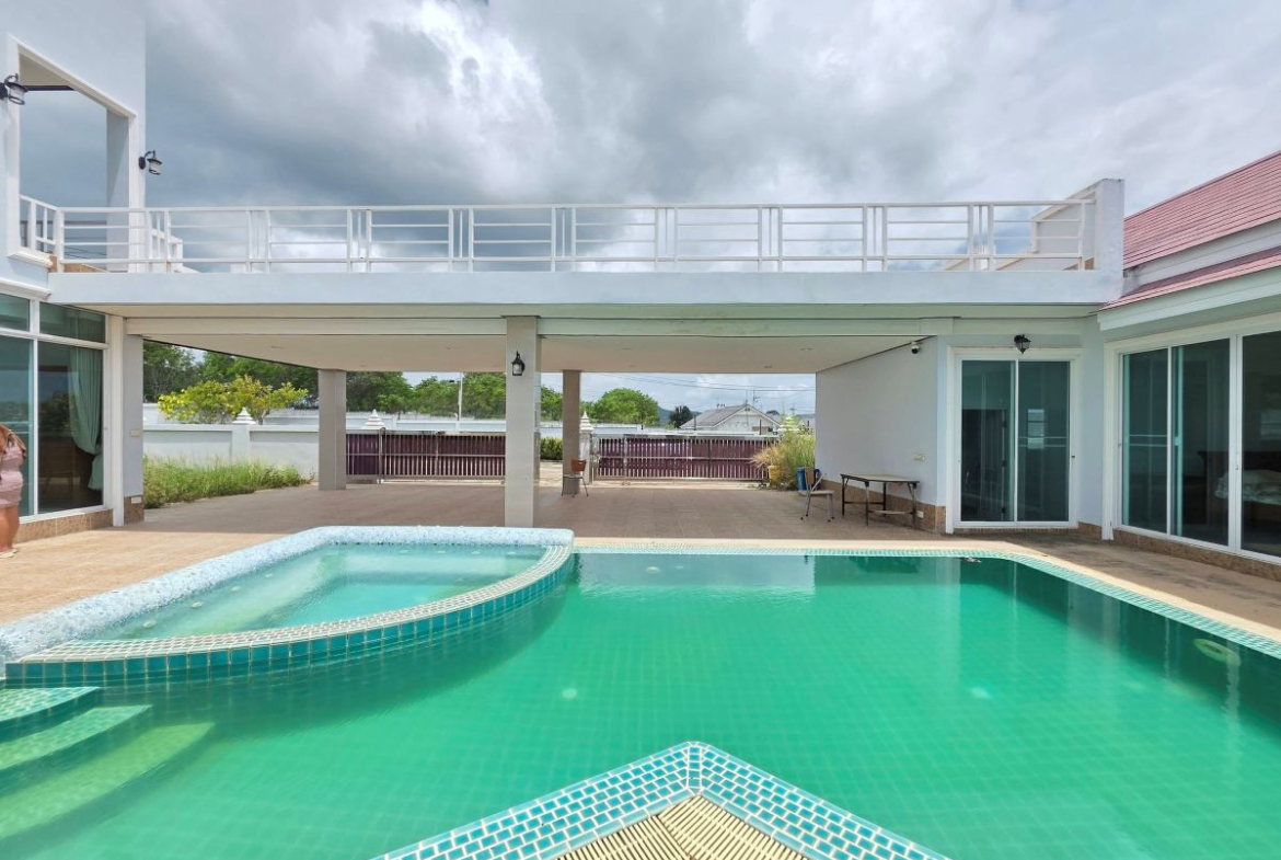 HS1445 – 7Bedrooms Pool Villa for Sale in Bang Saray