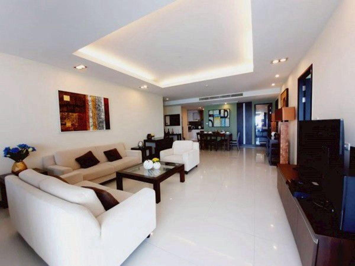4 CS0975 – 2Bedrooms Condominium Beach Front for Sale/Rent in La Royale in Na Jomtien