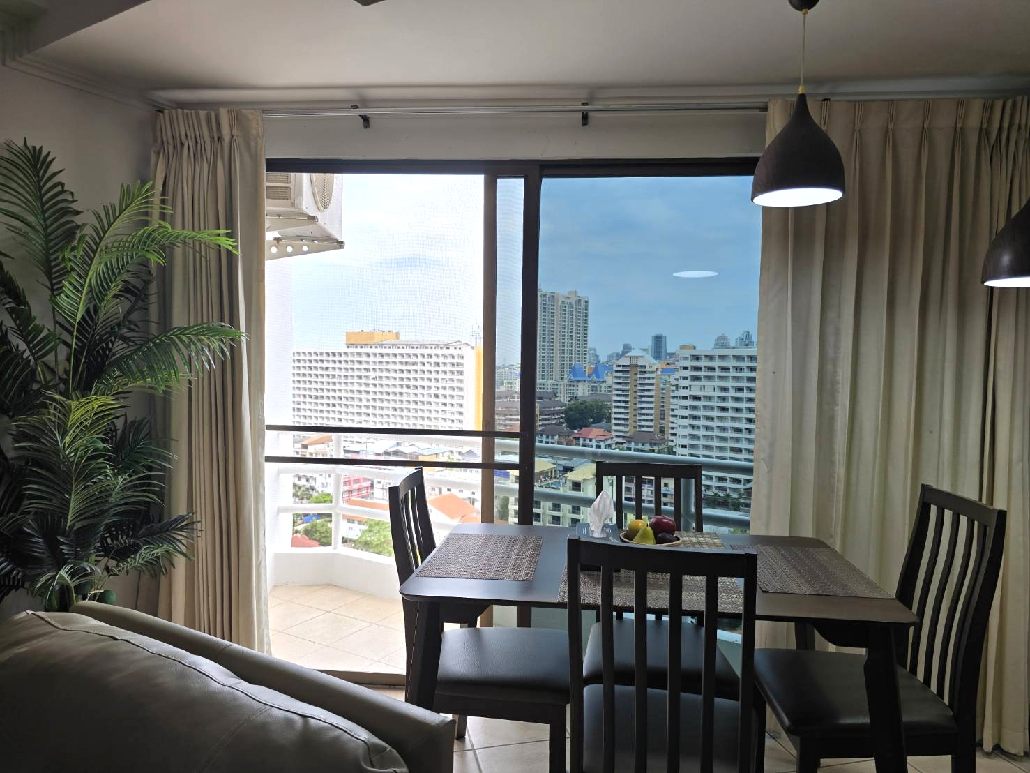 4.3 CR0295 – 1 Bedroom Condominium for Rent in View Talay 2B in Jomtien