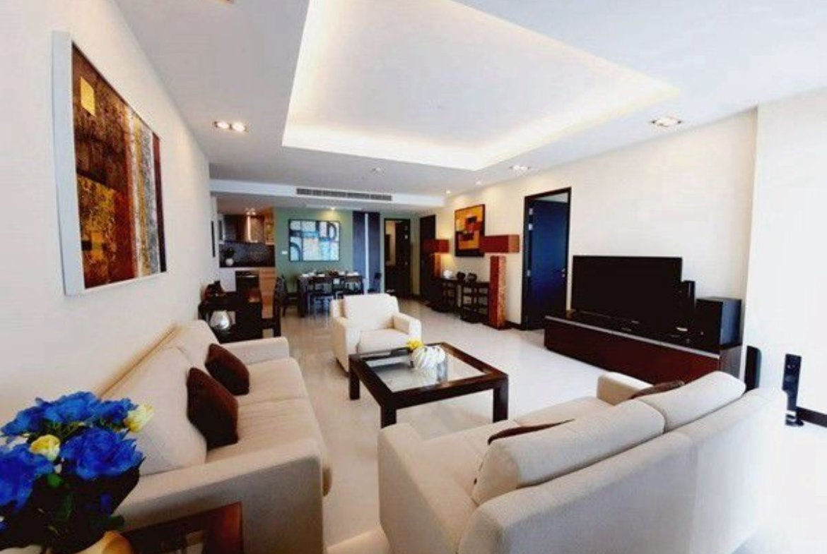 CS0975 – 2Bedrooms Condominium Beach Front for Sale/Rent in La Royale in Na Jomtien