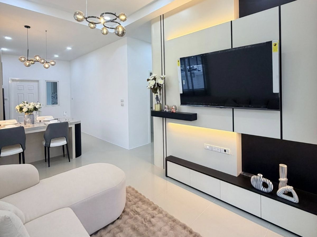 7 TS0172 – 2Bedrooms Townhouse for Sale in The Grand Townhouse in Noen Plub Wan