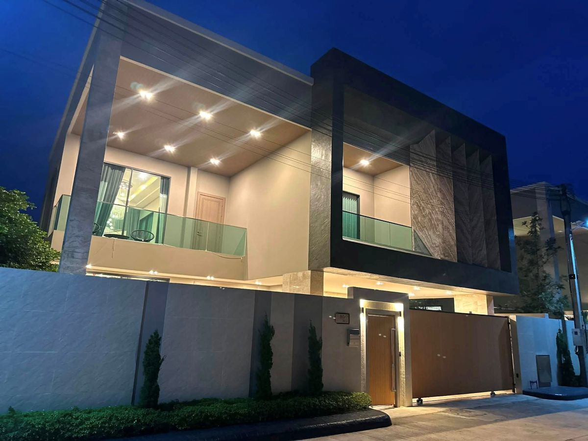 1.1 HS1451 – 3Bedrooms 2-Storey Pool Villa House for Sale in Madcha Nirvana Pattaya in Huay Yai