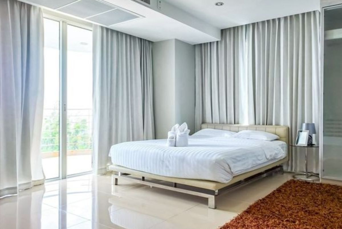 CS0984 – 2Bedrooms Condominium for Sale in La Royale Beach Condo in Na Jomtien
