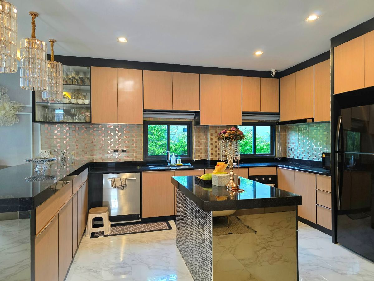 11 HS1451 – 3Bedrooms 2-Storey Pool Villa House for Sale in Madcha Nirvana Pattaya in Huay Yai