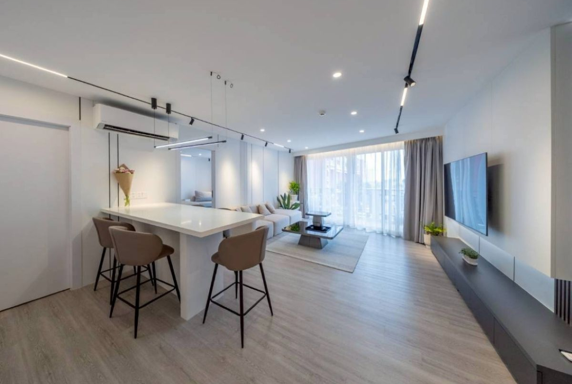 CS0981 – 3Bedrooms Condominium for Sale in Royal Hill Resort in Thappraya Rd