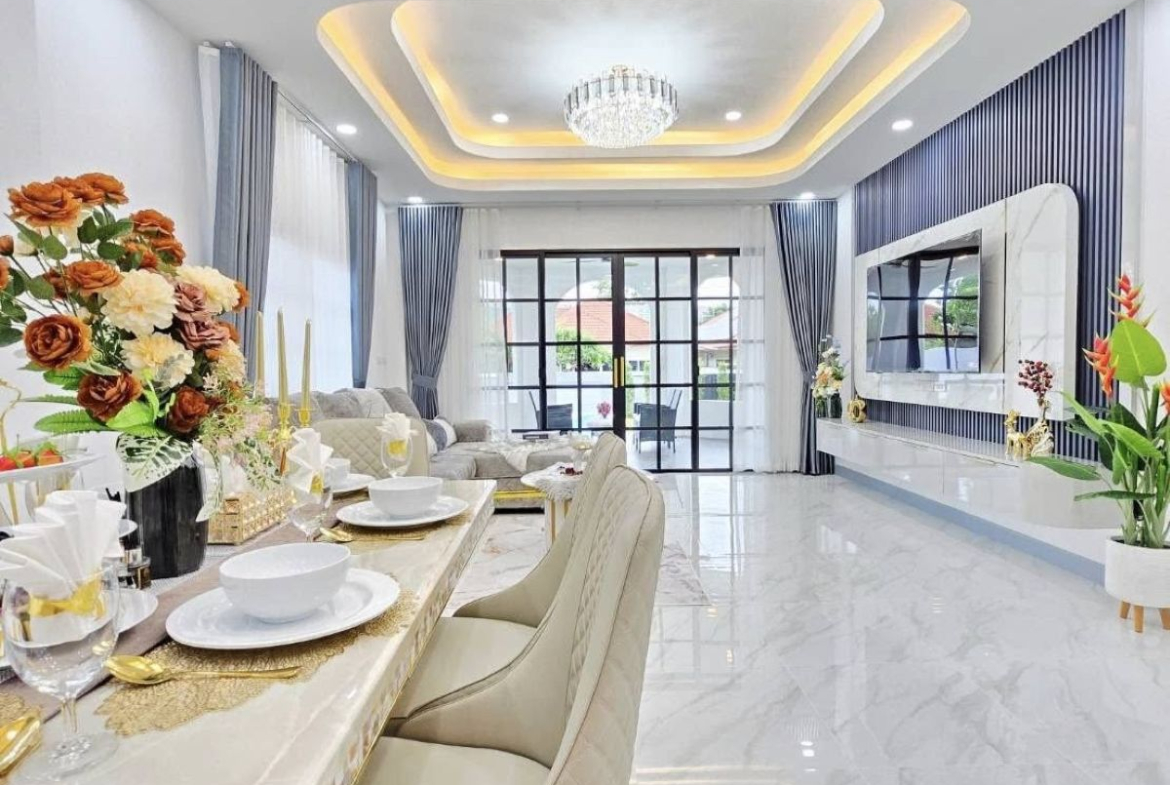 HS1454 – 4Bedrooms Pool Villa House for Sael in Mab Prachan Village in Mab Prachan Lake