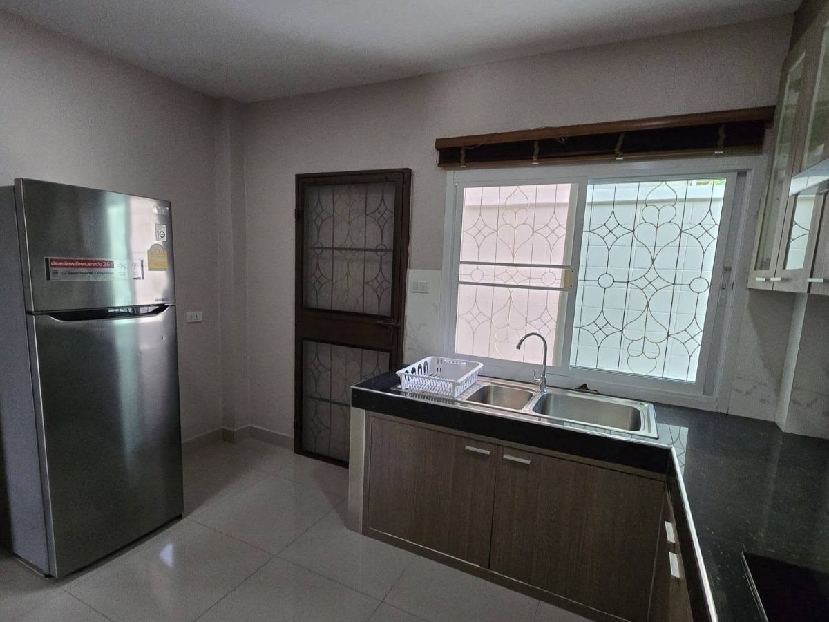 HR0884 – 4 Bedroom Single House for Rent in Ek Mongkol 4 in Khao Talo