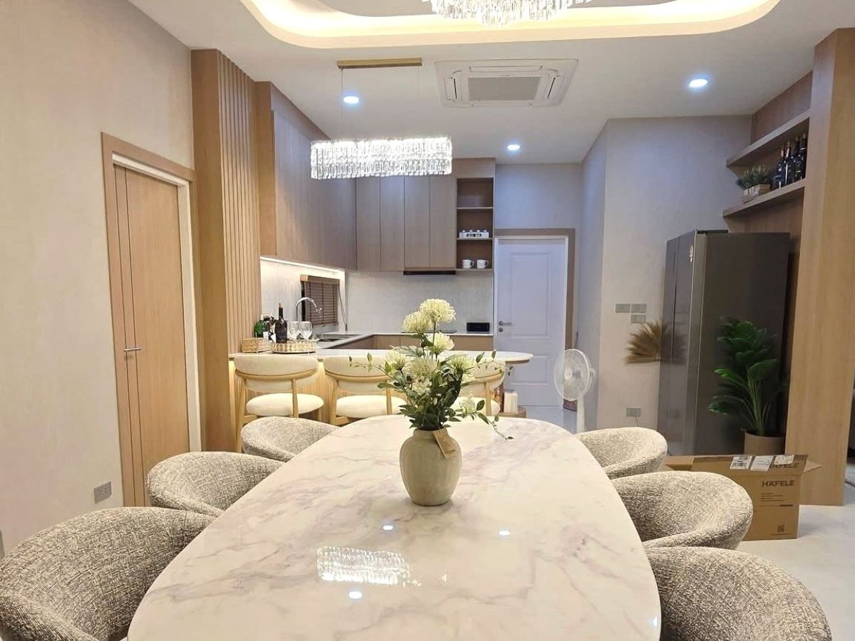 HS1457 – 4Bedrooms Pool Villa House for Sale in Huay Yai