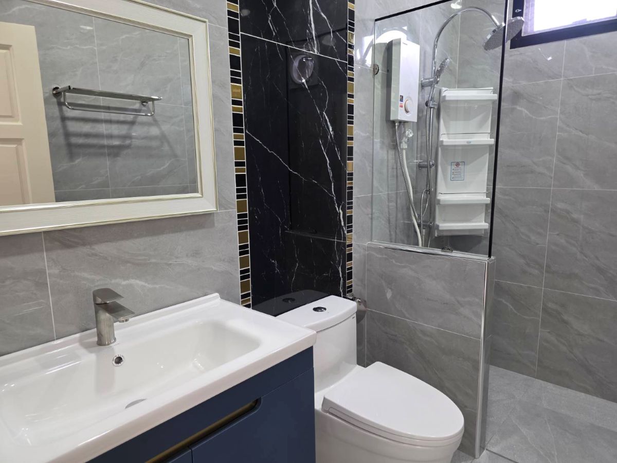 HR0885 – 4Bedrooms Newly built Pool Villa for Rent in Soi Siam Country Club
