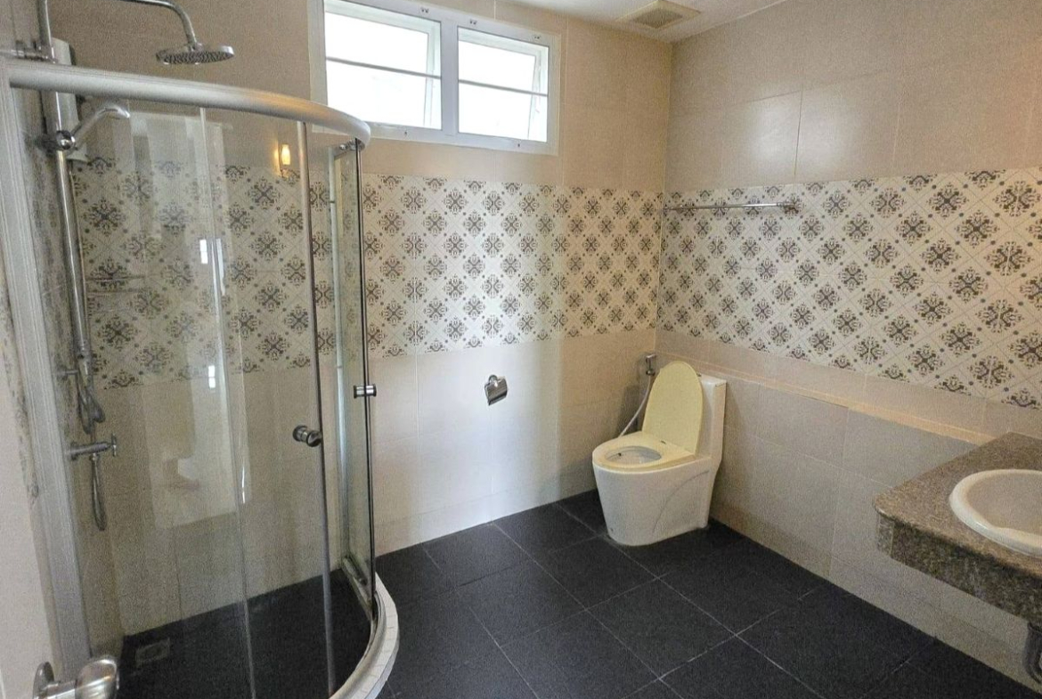 HR0884 – 4 Bedroom Single House for Rent in Ek Mongkol 4 in Khao Talo