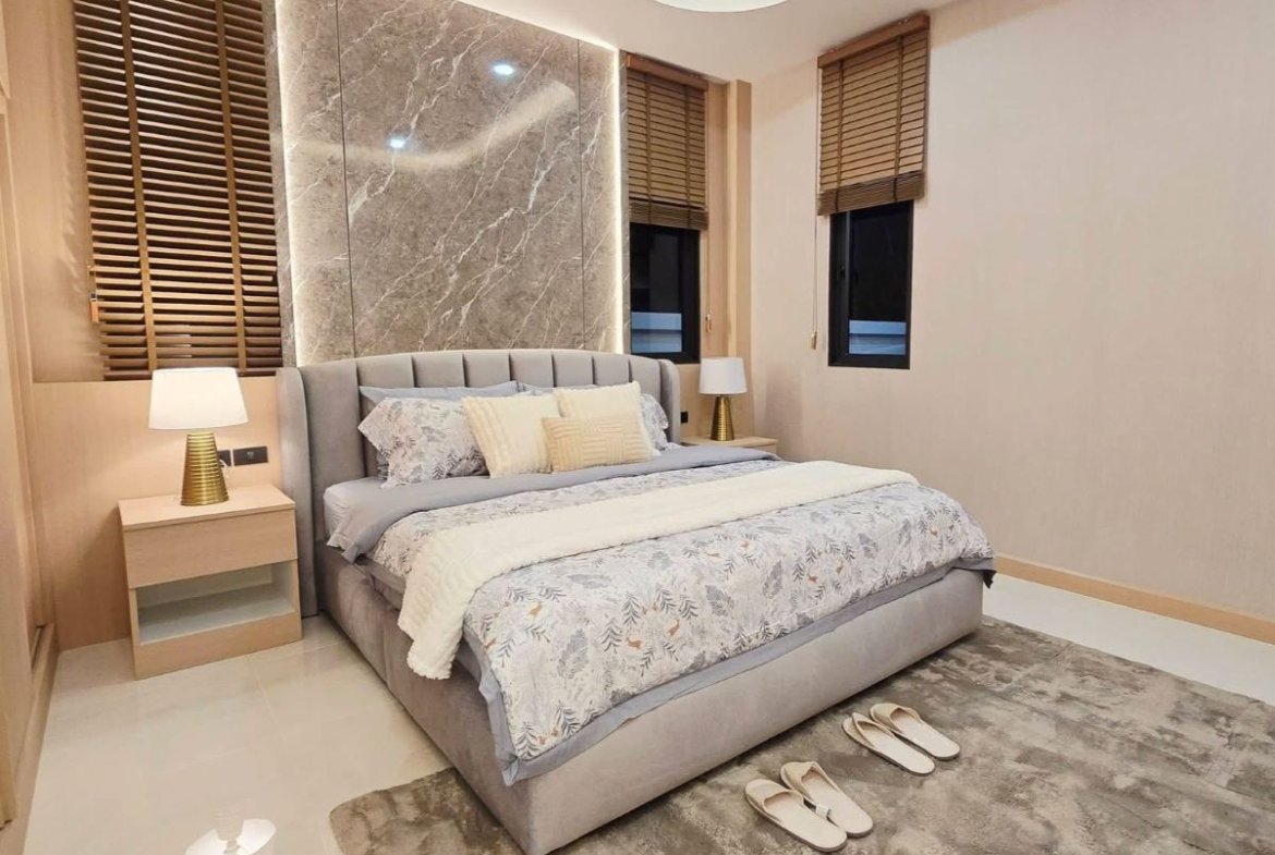 HS1457 – 4Bedrooms Pool Villa House for Sale in Huay Yai