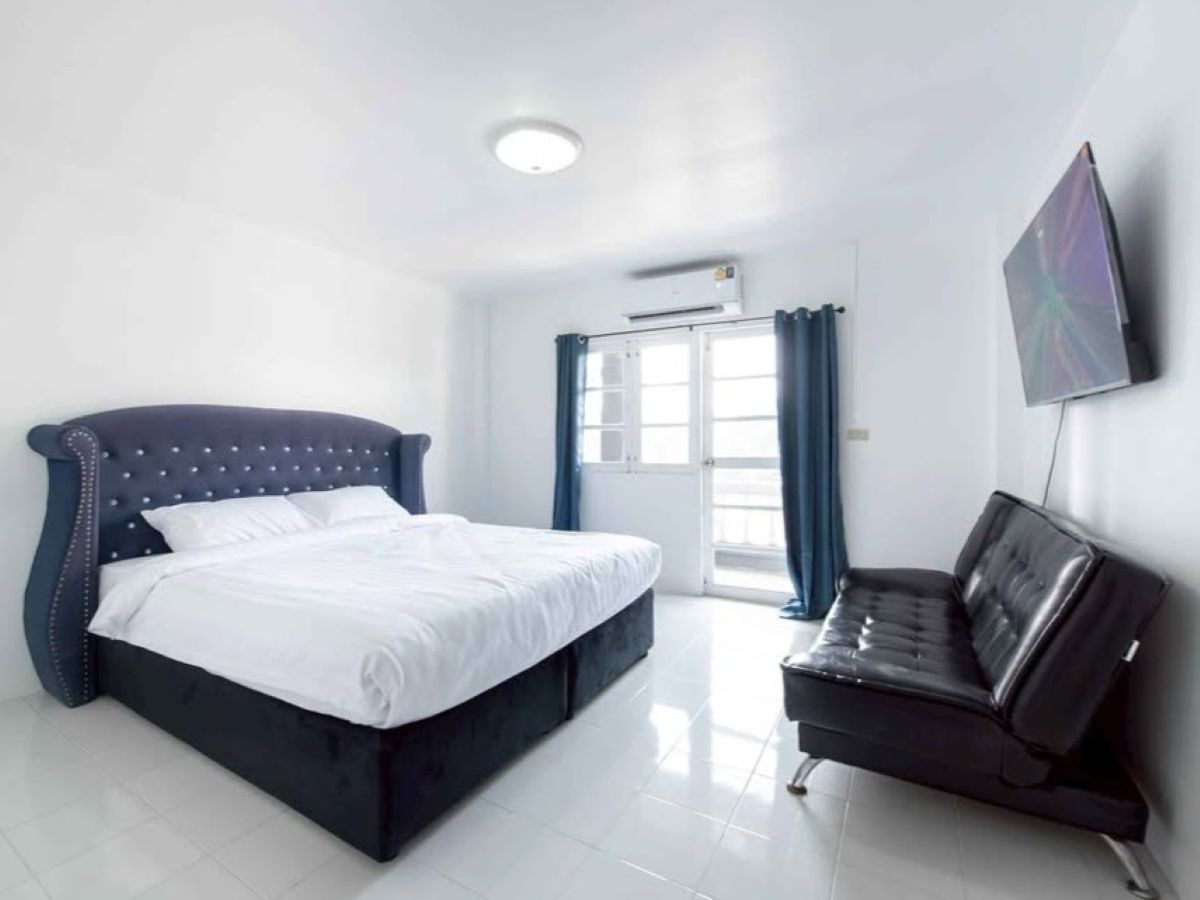 BS0020 – Pool Villa Resort Commercial for Sale/Rent in Jomtien