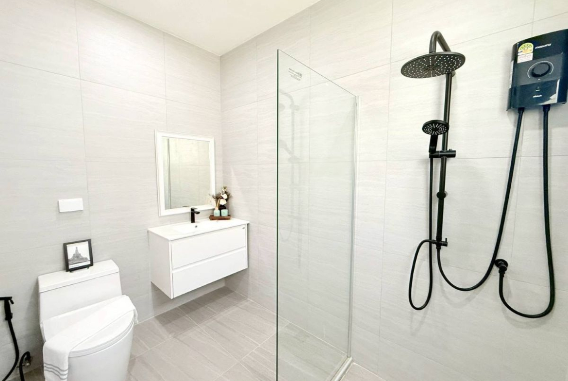 HS1461 -3Bedrooms Single House for Sale in Chock Chai Village 5 in Khao Noi