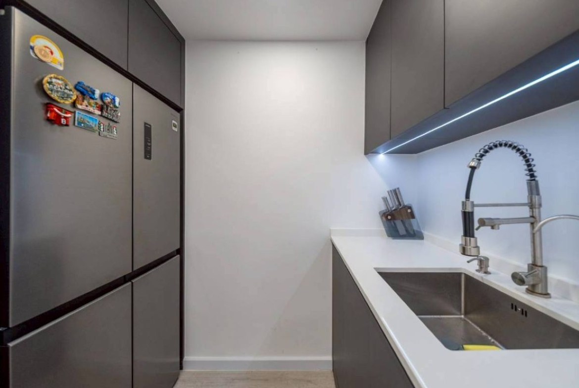 CS0981 – 3Bedrooms Condominium for Sale in Royal Hill Resort in Thappraya Rd