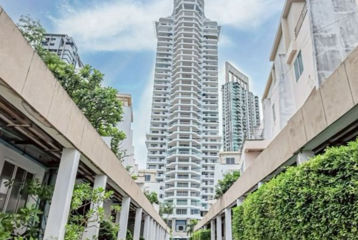 CS0984 – 2Bedrooms Condominium for Sale in La Royale Beach Condo in Na Jomtien