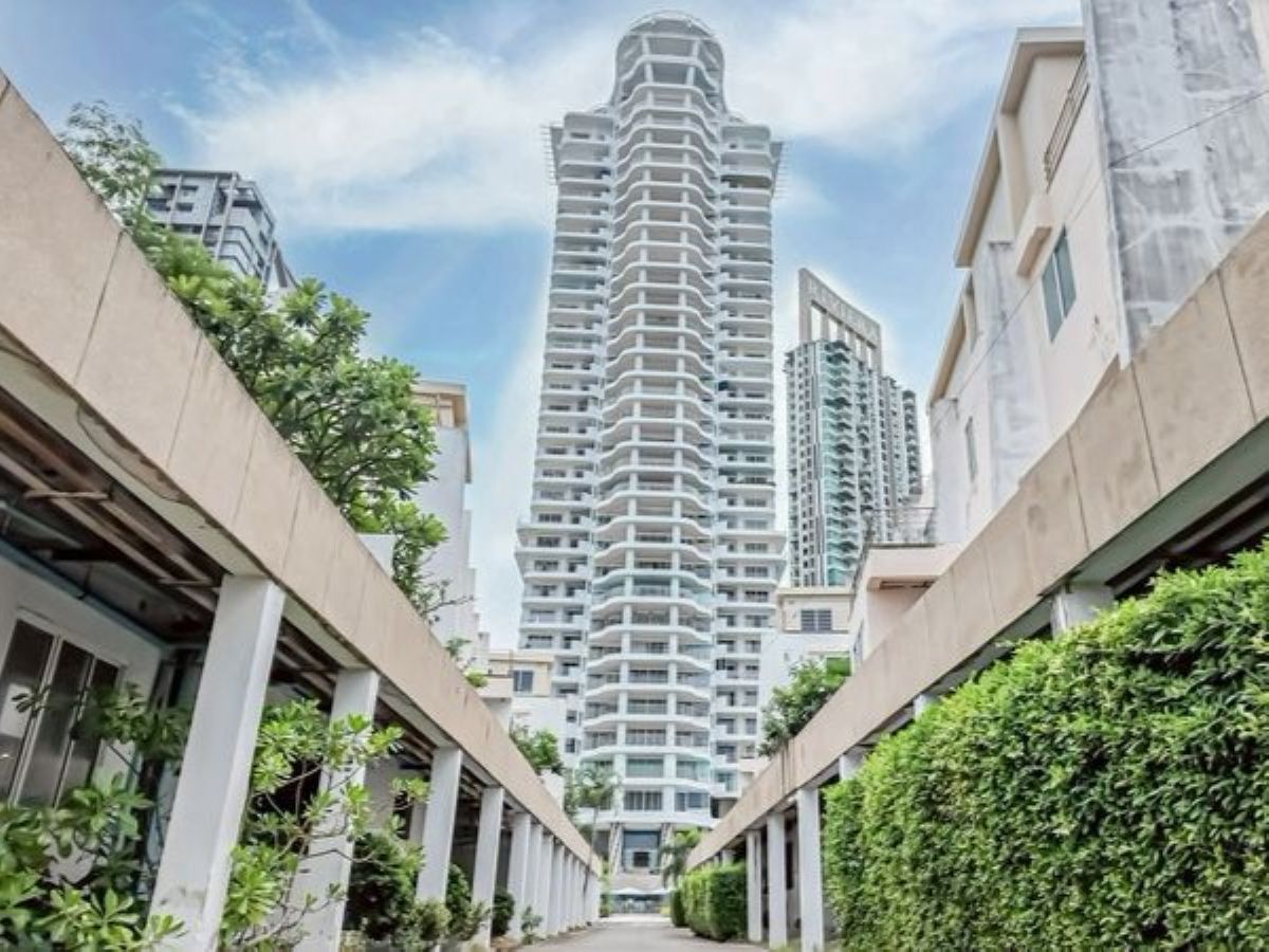 CS0984 – 2Bedrooms Condominium for Sale in La Royale Beach Condo in Na Jomtien