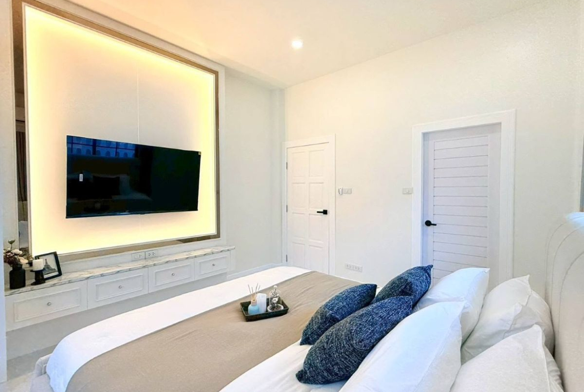 HS1461 -3Bedrooms Single House for Sale in Chock Chai Village 5 in Khao Noi