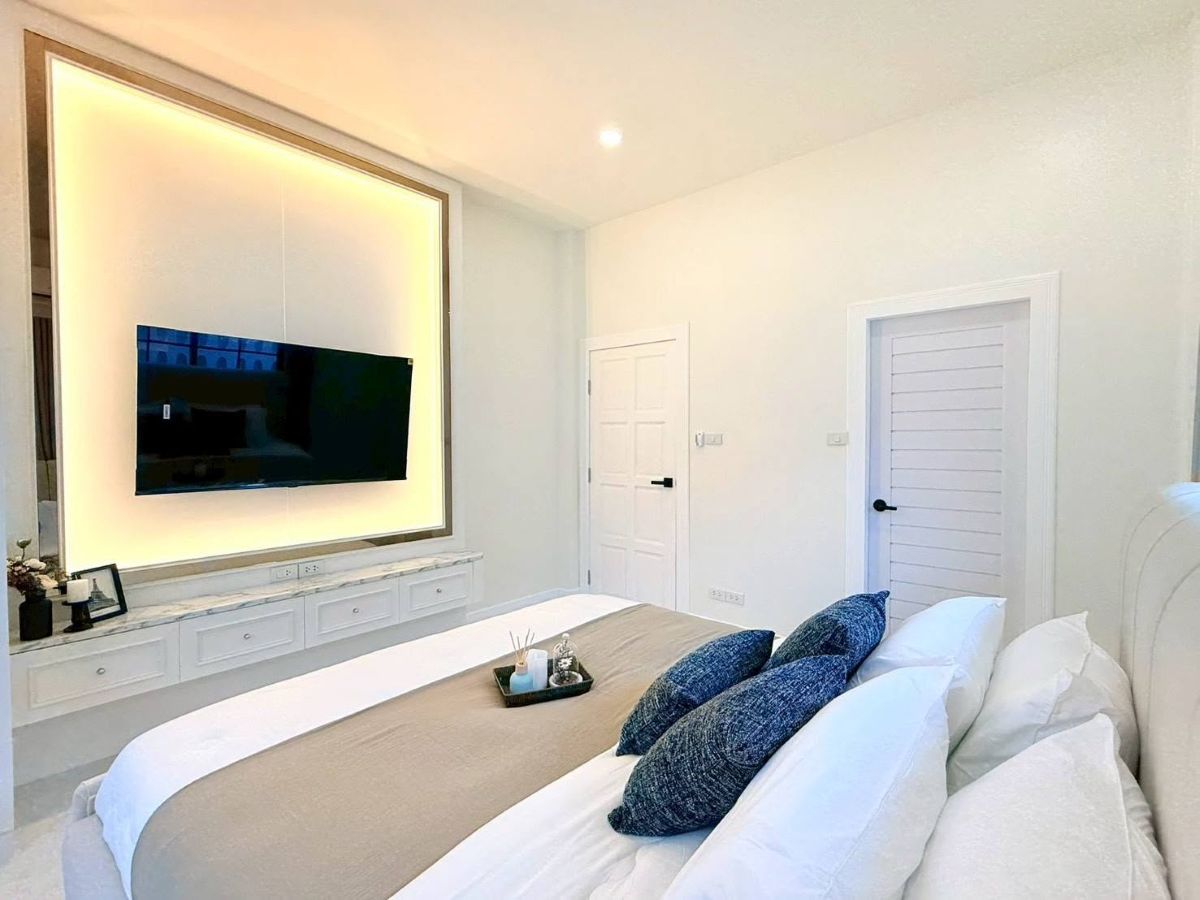 HS1461 -3Bedrooms Single House for Sale in Chock Chai Village 5 in Khao Noi