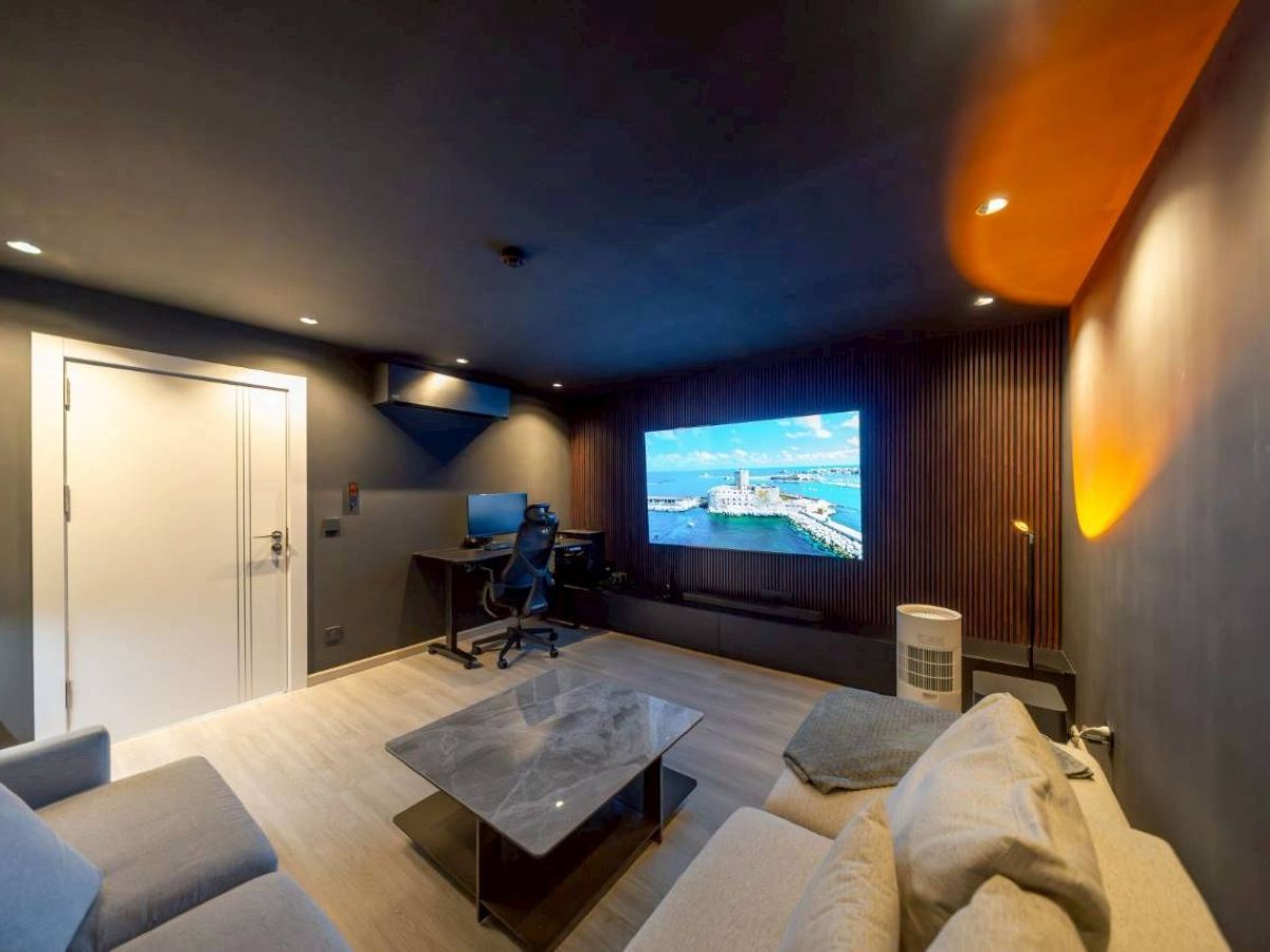 CS0981 – 3Bedrooms Condominium for Sale in Royal Hill Resort in Thappraya Rd