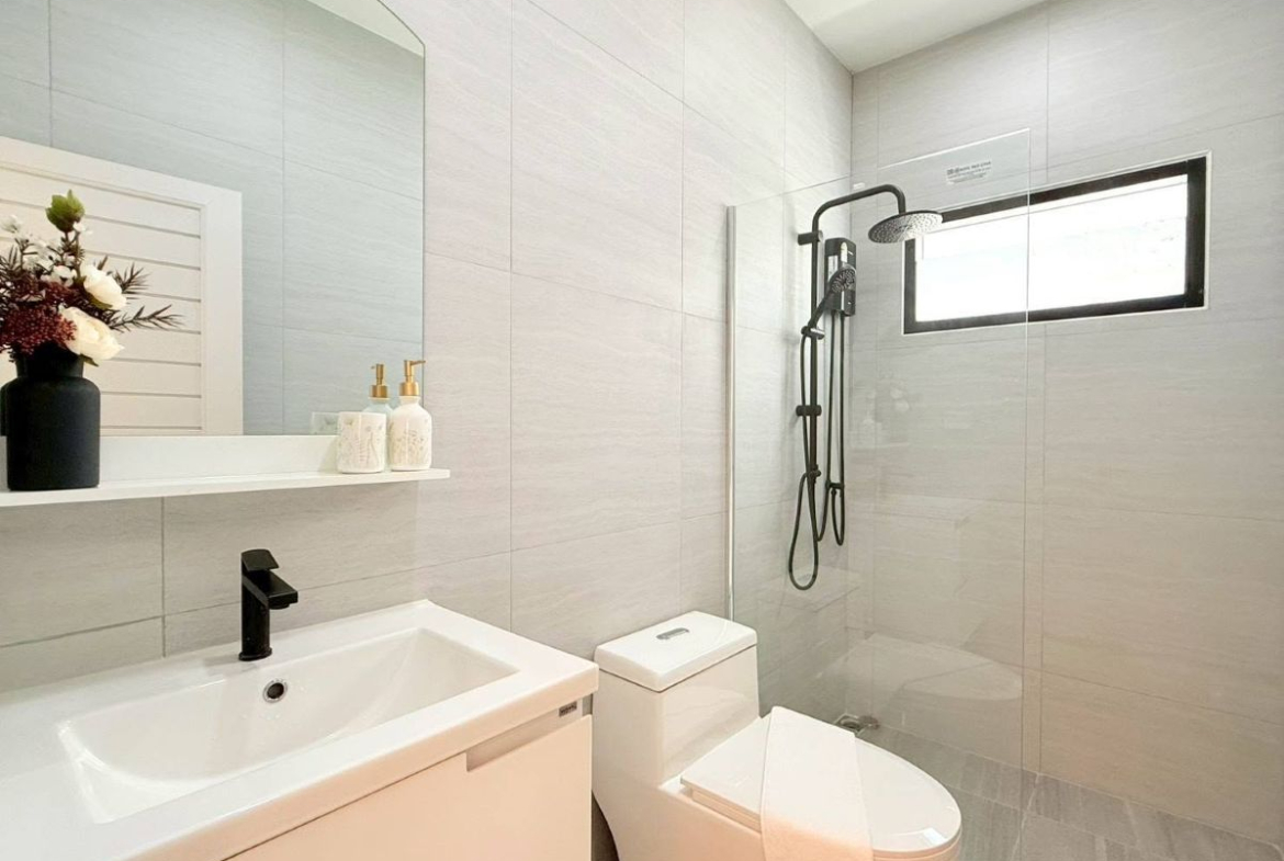 HS1461 -3Bedrooms Single House for Sale in Chock Chai Village 5 in Khao Noi