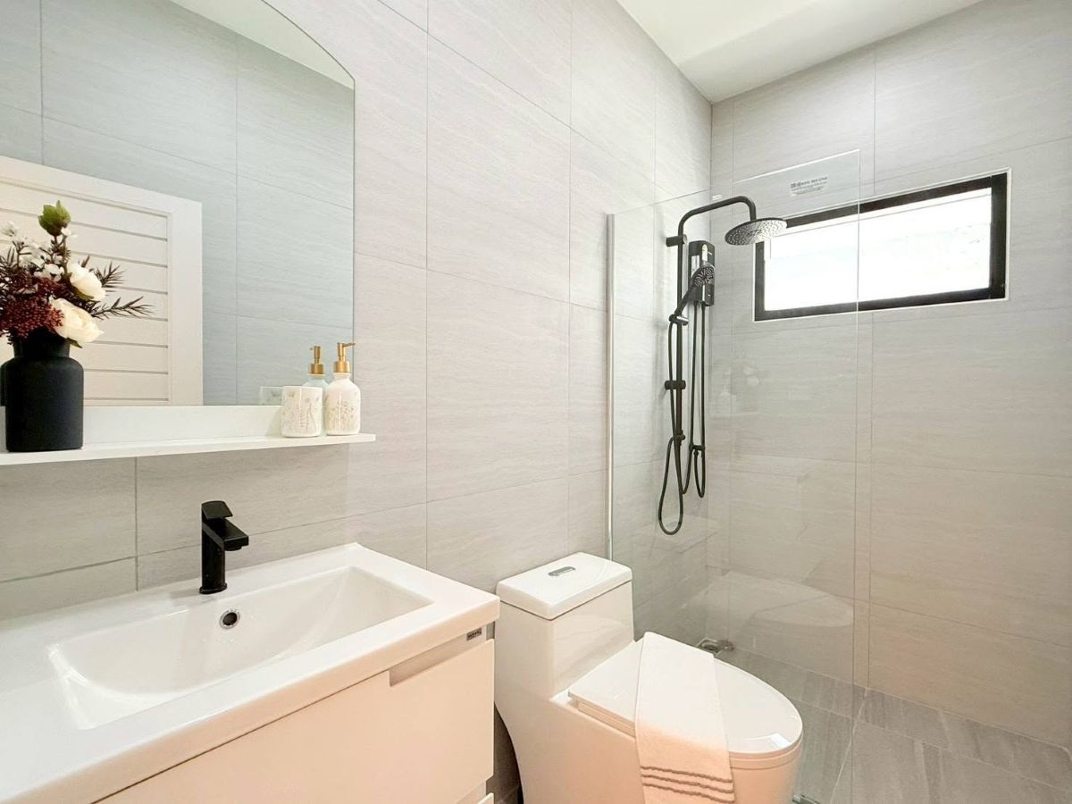 HS1461 -3Bedrooms Single House for Sale in Chock Chai Village 5 in Khao Noi