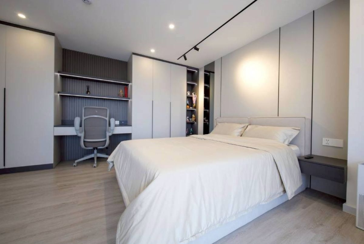 CS0981 – 3Bedrooms Condominium for Sale in Royal Hill Resort in Thappraya Rd