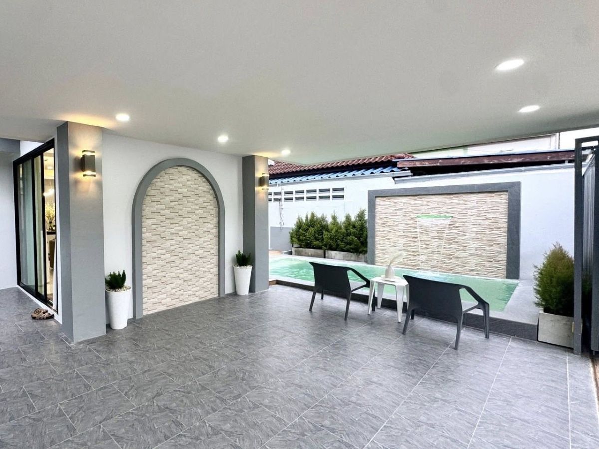 HS1456 – 3Bedroom Pool Villa for Sale in Pattaya Rungruang Village in Soi Khoa Noi
