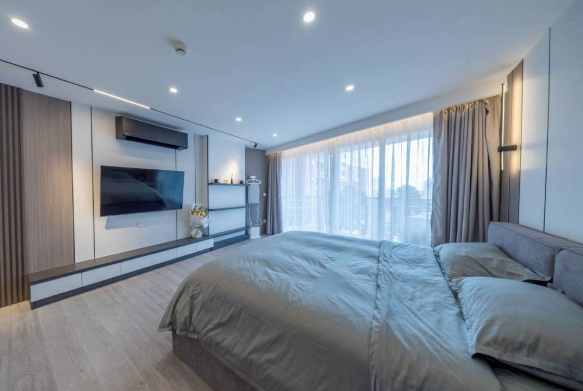 CS0981 – 3Bedrooms Condominium for Sale in Royal Hill Resort in Thappraya Rd