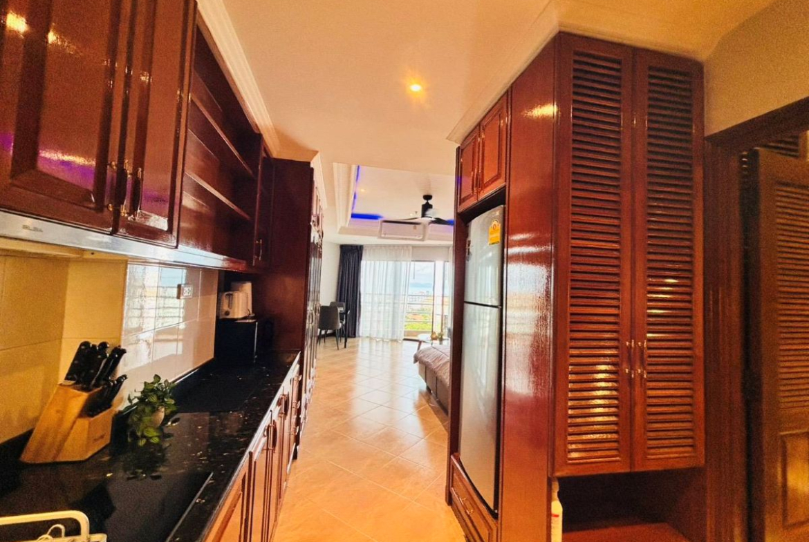 CR0298 – Studio Condominium for Rent in View Talay 2 B in Jomtien