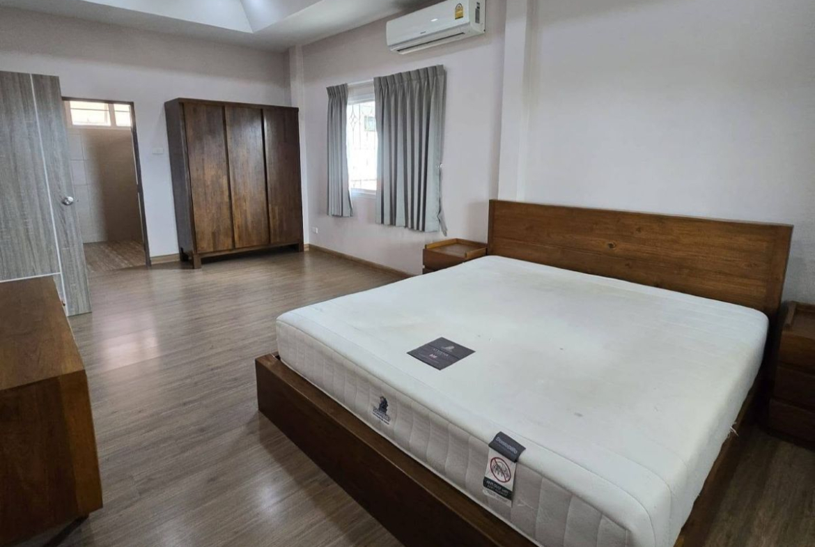 HR0884 – 4 Bedroom Single House for Rent in Ek Mongkol 4 in Khao Talo