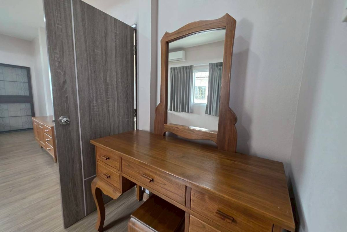 HR0884 – 4 Bedroom Single House for Rent in Ek Mongkol 4 in Khao Talo