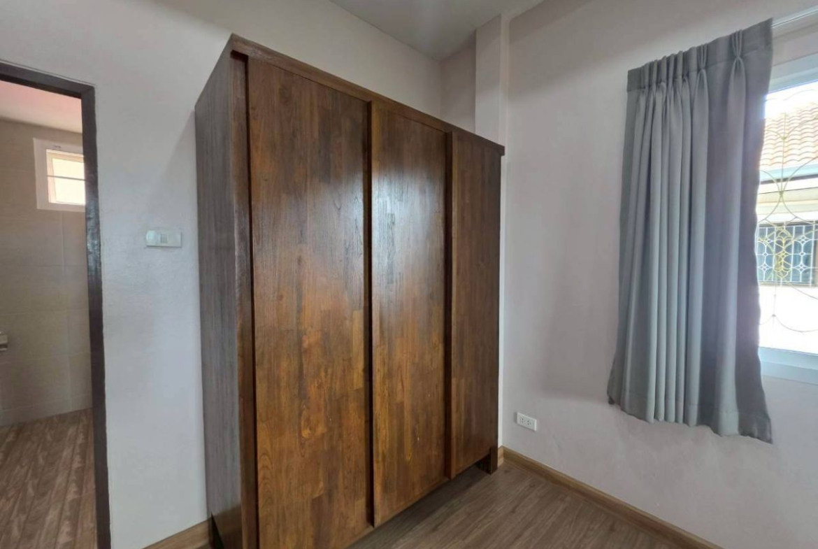 HR0884 – 4 Bedroom Single House for Rent in Ek Mongkol 4 in Khao Talo