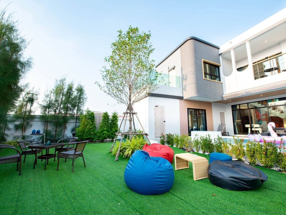 HS148 – 5Bedrooms Pool Villa for Sale in My Room Pool Villa Pattaya in Huay Yai