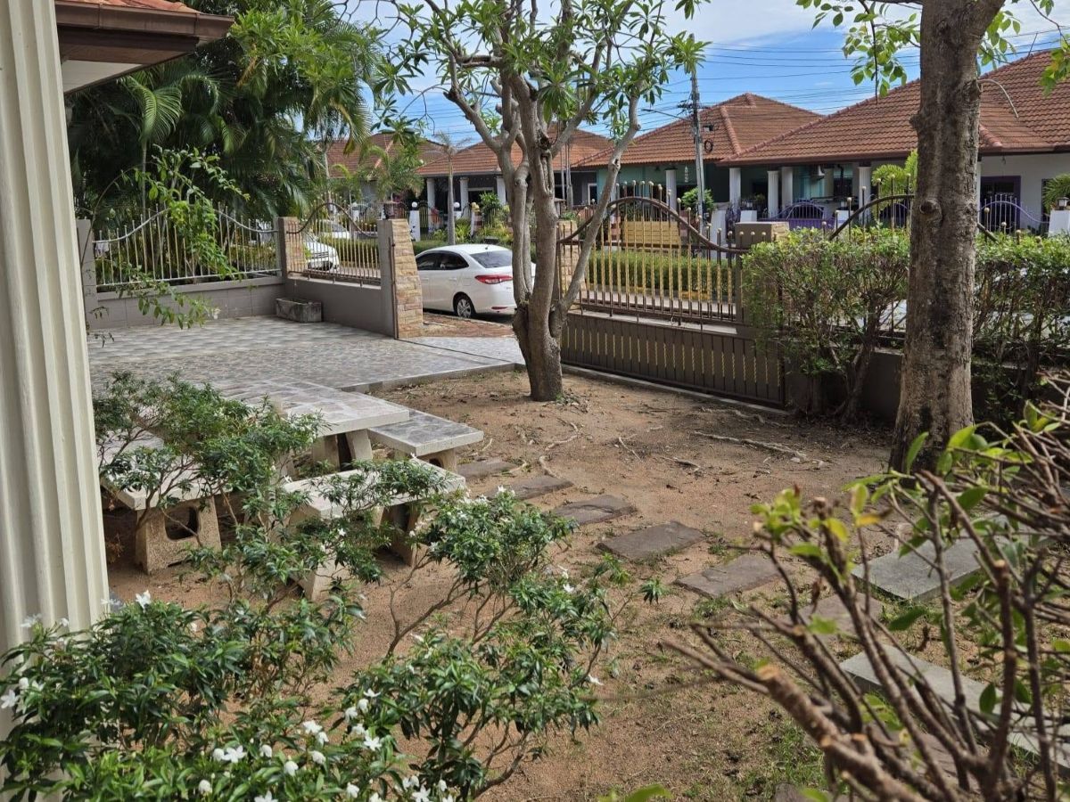 HR0884 – 4 Bedroom Single House for Rent in Ek Mongkol 4 in Khao Talo